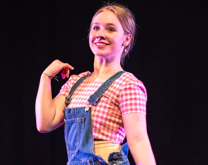 Tri-Art Theatre and Dance