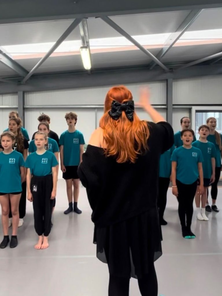 Mids – Tri-Art Theatre and Dance