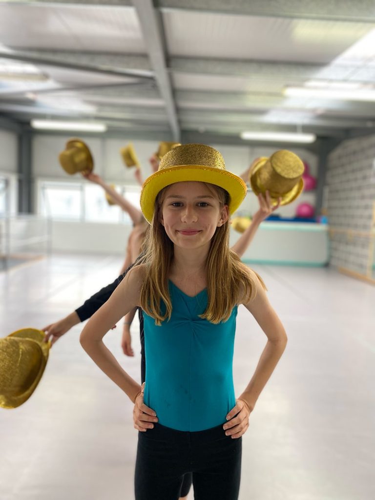 Mids – Tri-Art Theatre and Dance