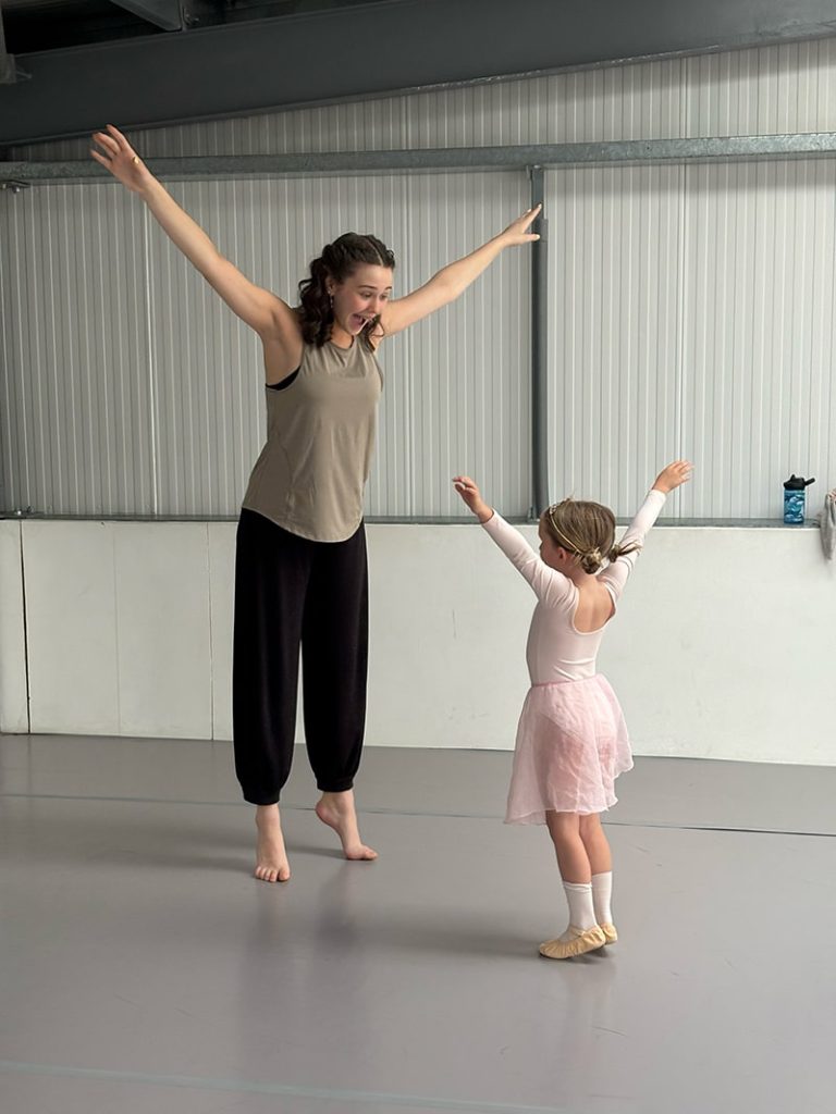 Tri-Art Theatre and Dance